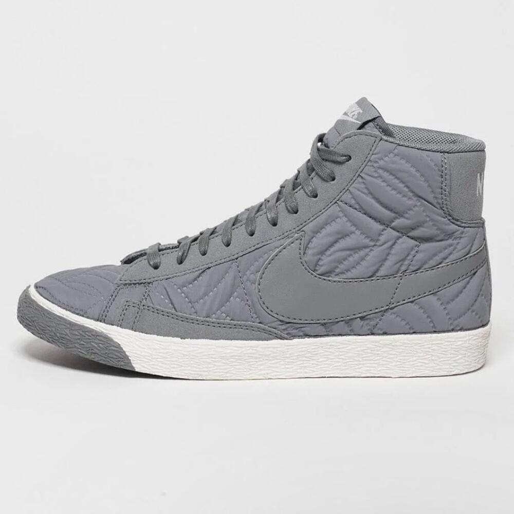 Nike Womens Blazer Mid PRM SE Hi Top Trainers Blue Soft Streetwear